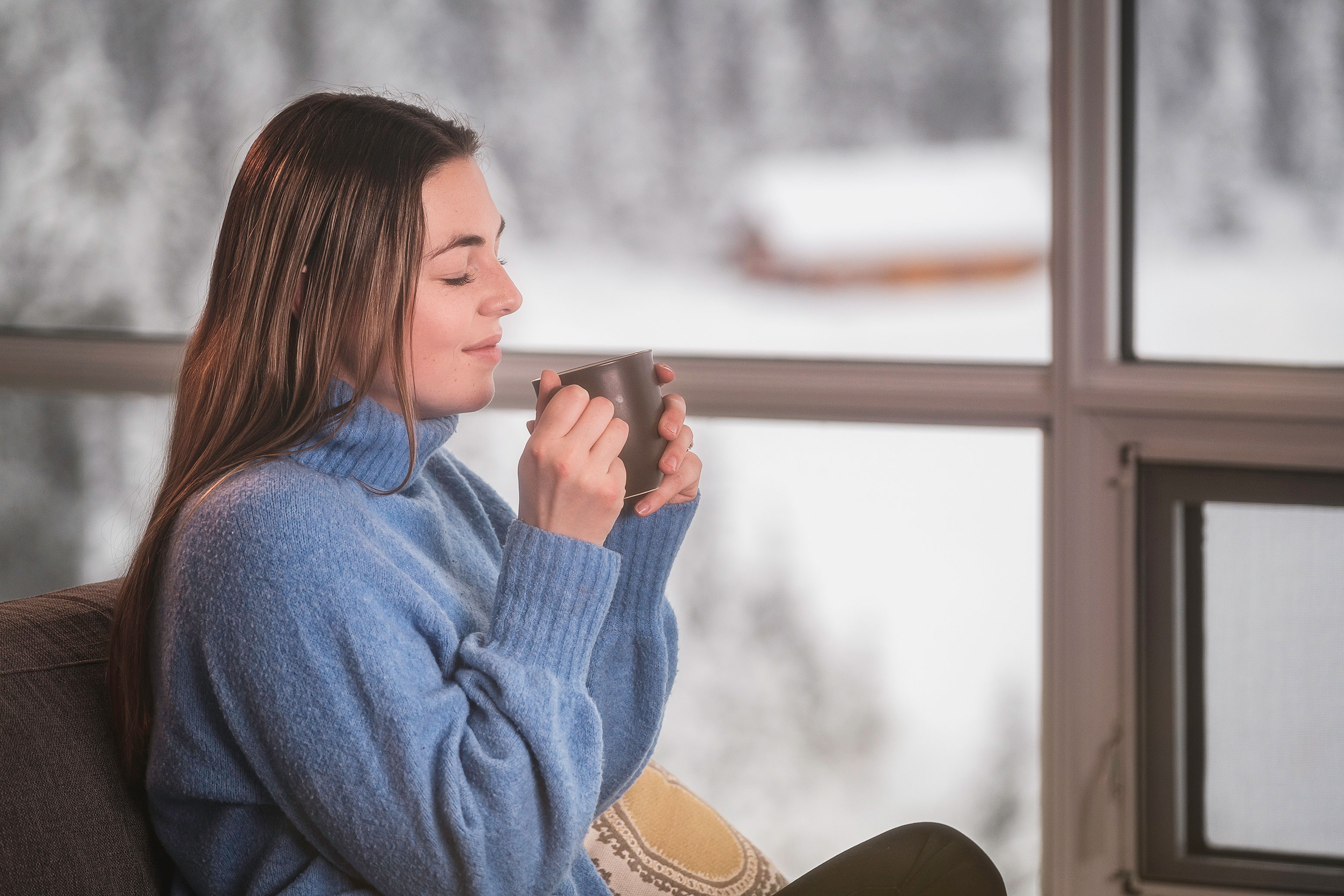 Relaxation-Before-Christmas-at-Lake-Louise