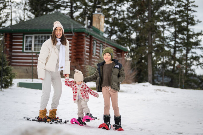 User attachment User attachment User attachment prperly name, meta tag and for websites Here’s how I would name and tag these for the Fairmont Jasper Park Lodge website. The filenames are descriptive, search-friendly and not overly long. 1. Family snowshoeing File name fairmont-jasper-park-lodge-family-snowshoeing.jpg Alt text Family snowshoeing outside a cabin at Fairmont Jasper Park Lodge in winter
